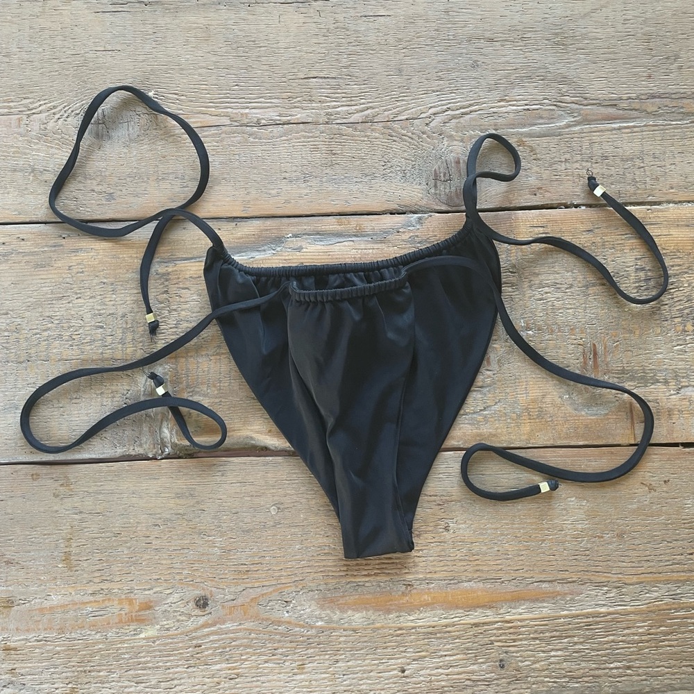 Slinkii Black Swim Bottoms size Small